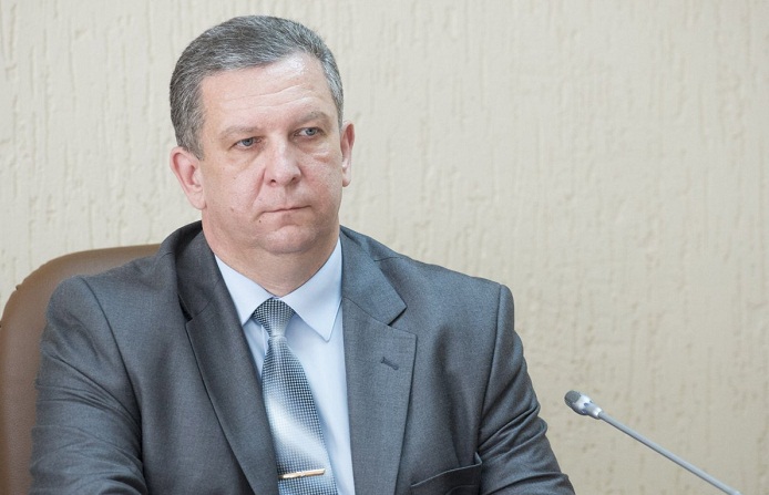 Ukraine`s social policy minister due in Azerbaijan 